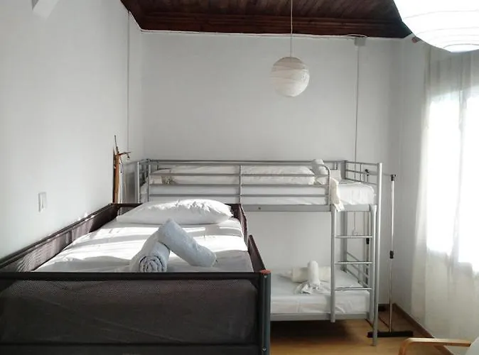 Σπίτι διακοπών Our Parent's House. Family House For Rent