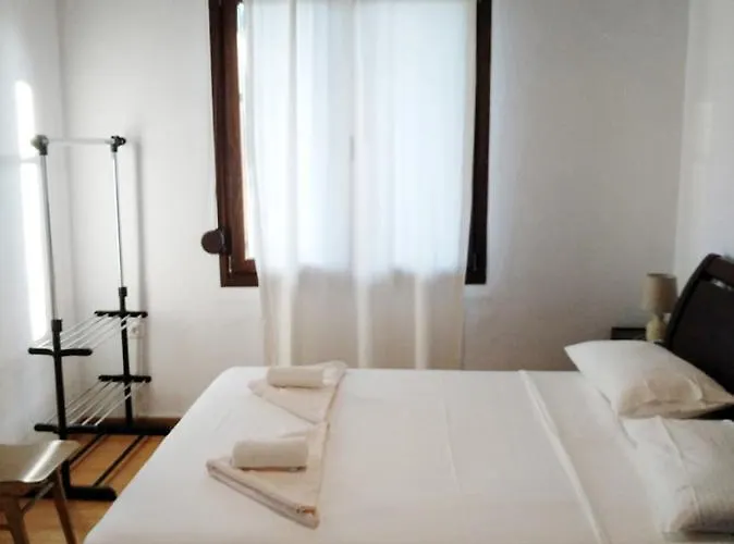 Our Parent's House. Family House For Rent * Σκάλα Καλλιράχης