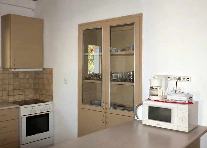 Our Parent's House. Family House For Rent Σπίτι διακοπών