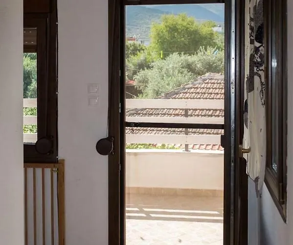 Σπίτι διακοπών Our Parent's House. Family House For Rent Σκάλα Καλλιράχης